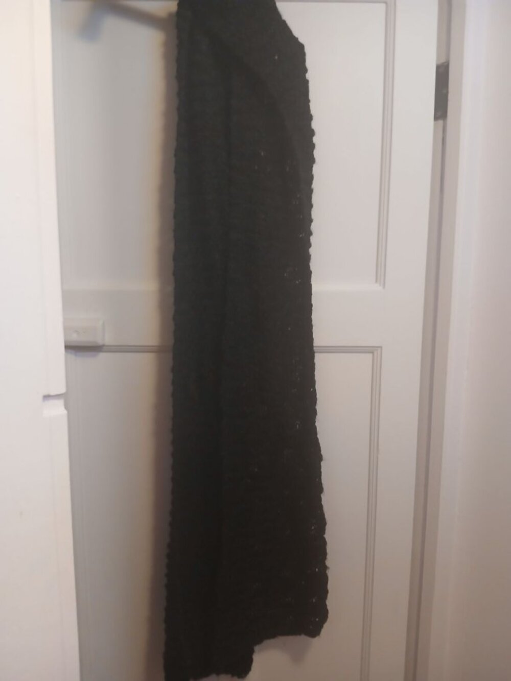 Womens Black knit Scarf